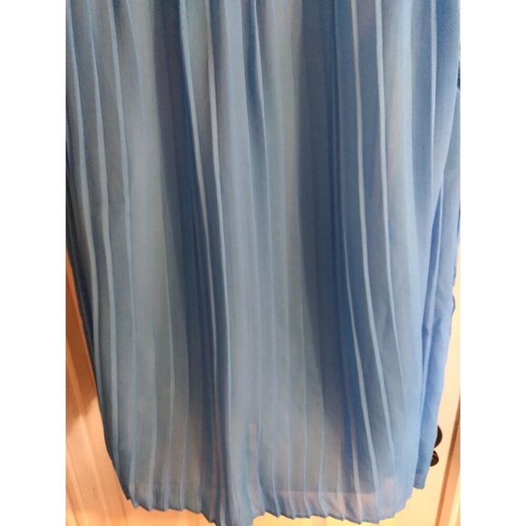 Lane Bryant Top Blue Semi Sheer Sleeveless Pleated Hidden Button Up Sz 24 - Picture 6 of 8